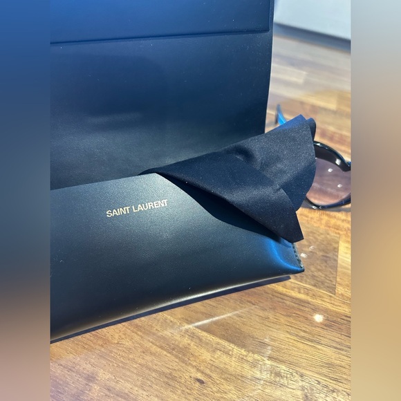 SAINT LAURENT Lou Lou heart sunglasses NWT - Picture 9 of 14